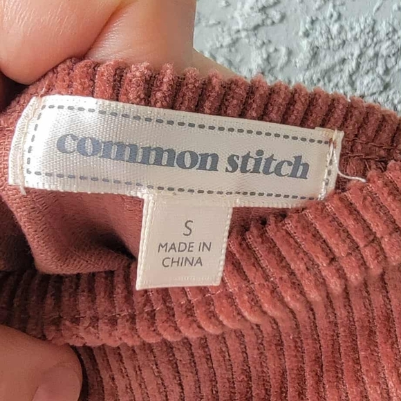 Chic Strapless Corduroy Dress in Rust - Picture 4 of 8